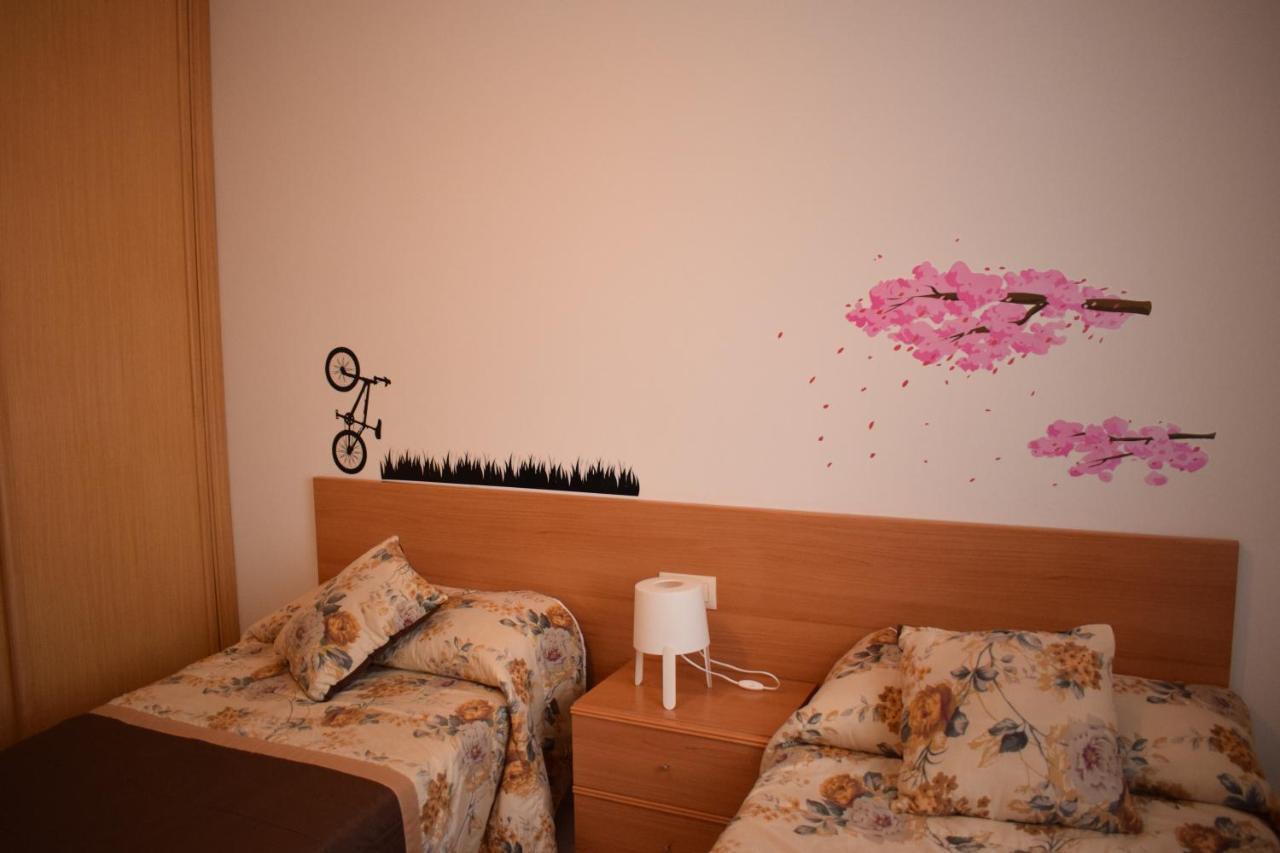 Apartamentos Эль-Грове Экстерьер фото